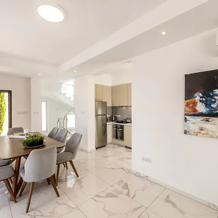 Milos Lifestyle H30 Ferienhaus Protaras