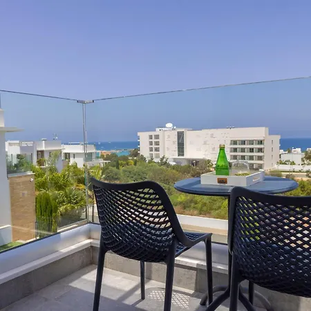 Ferienhaus Milos Lifestyle H30 *