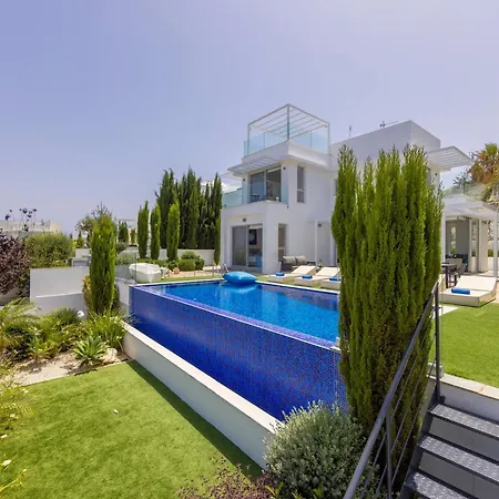 Ferienhaus Milos Lifestyle H30 *